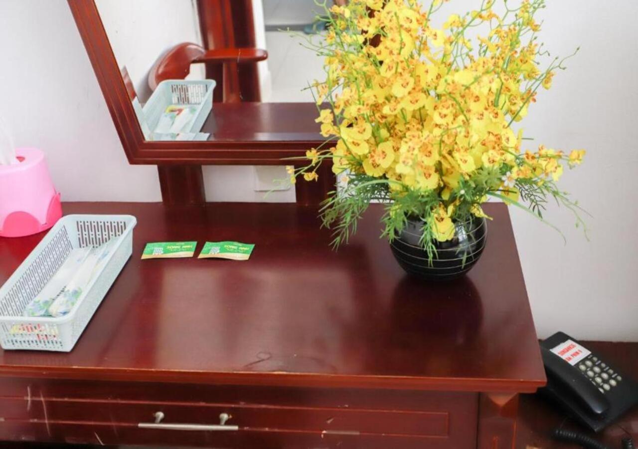 Hotel Khach San Song Anh à Hô Chi Minh-Ville Extérieur photo
